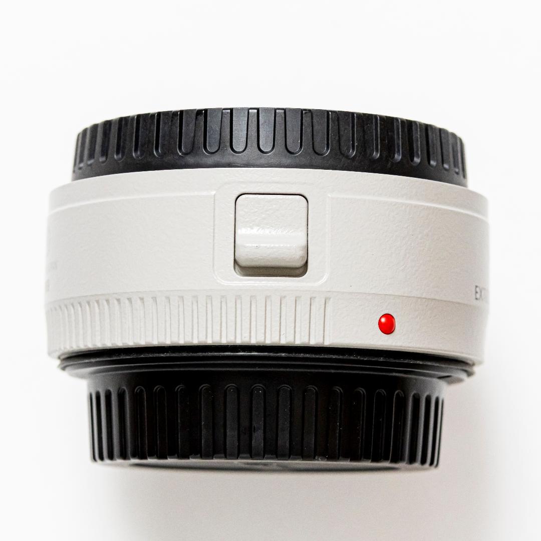 Canon キヤノン EXTENDER EF1.4X III【美品】ケース付き