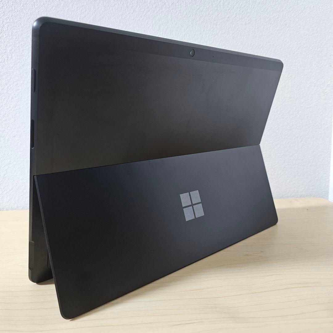 Surface Pro X／Microsoft SQ1／ペン収納可能キーボード