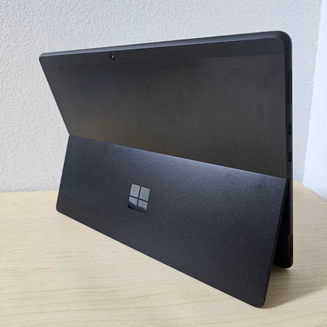 Surface Pro X／Microsoft SQ1／ペン収納可能キーボード