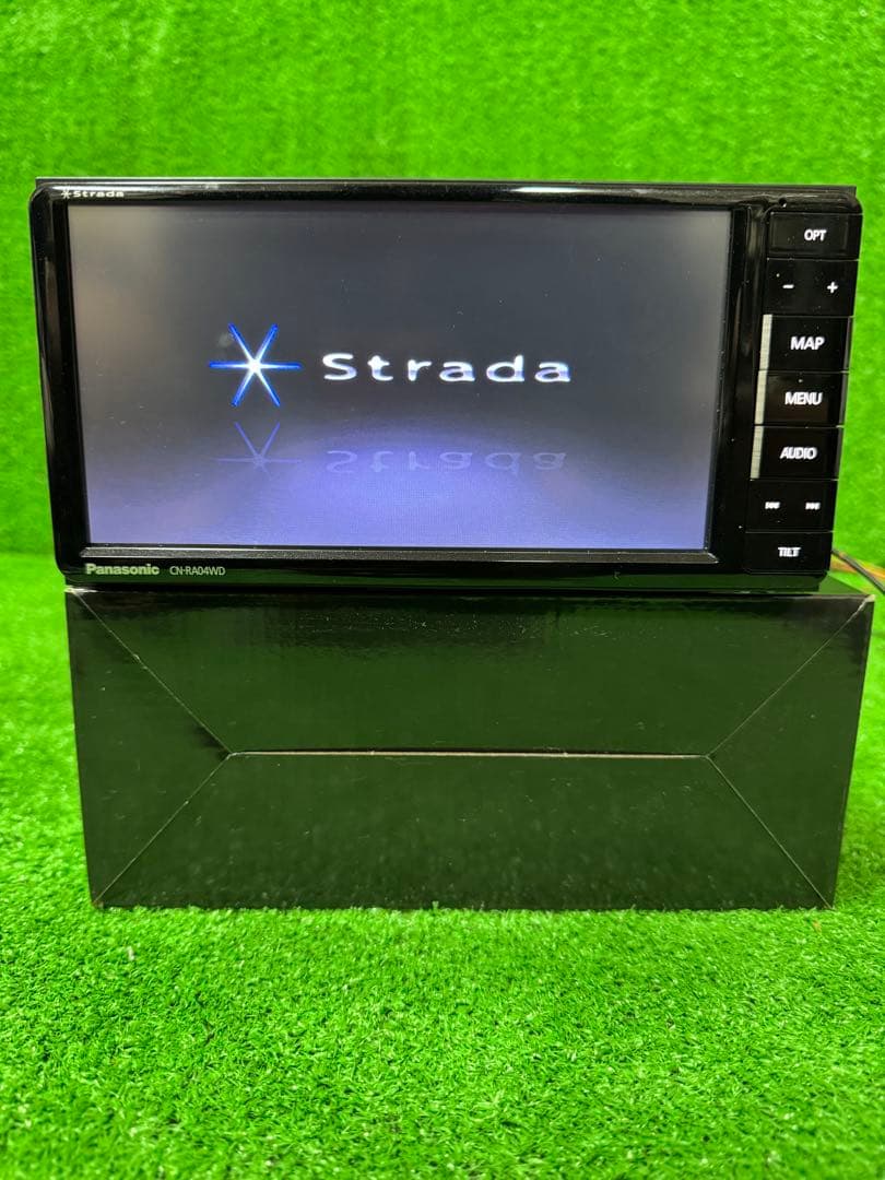 き*ぎ様 パナソニック　カーナビ　CN-RA04WD フルセグ　Bluetoot