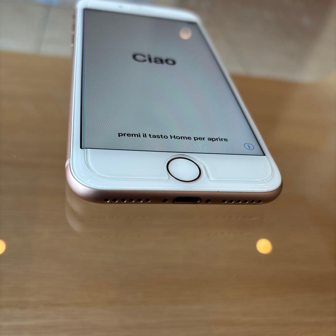 iPhone 8 Plus 64GB ゴールド 本体 / バッテリー96%