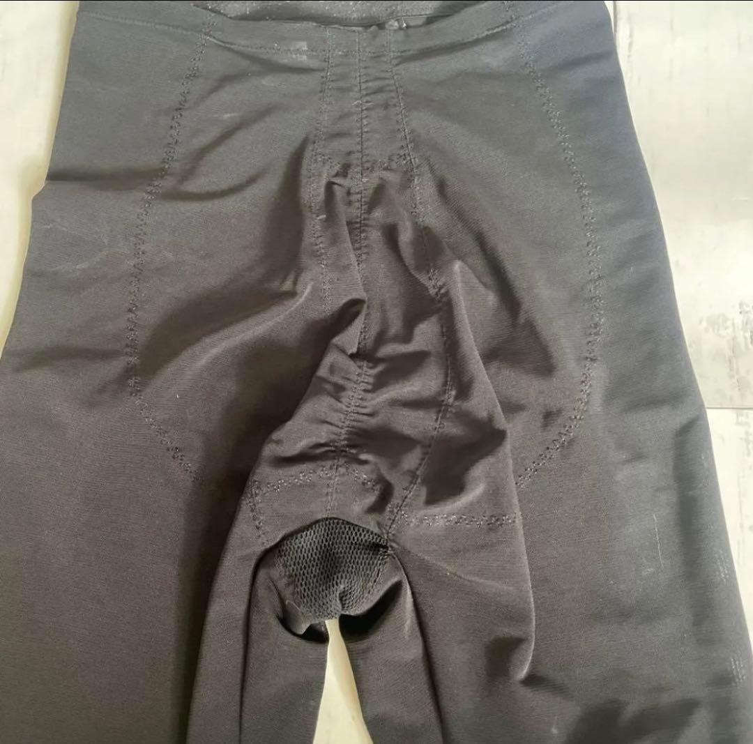 値下げ　ララグラント82ガードル 光電子繊維