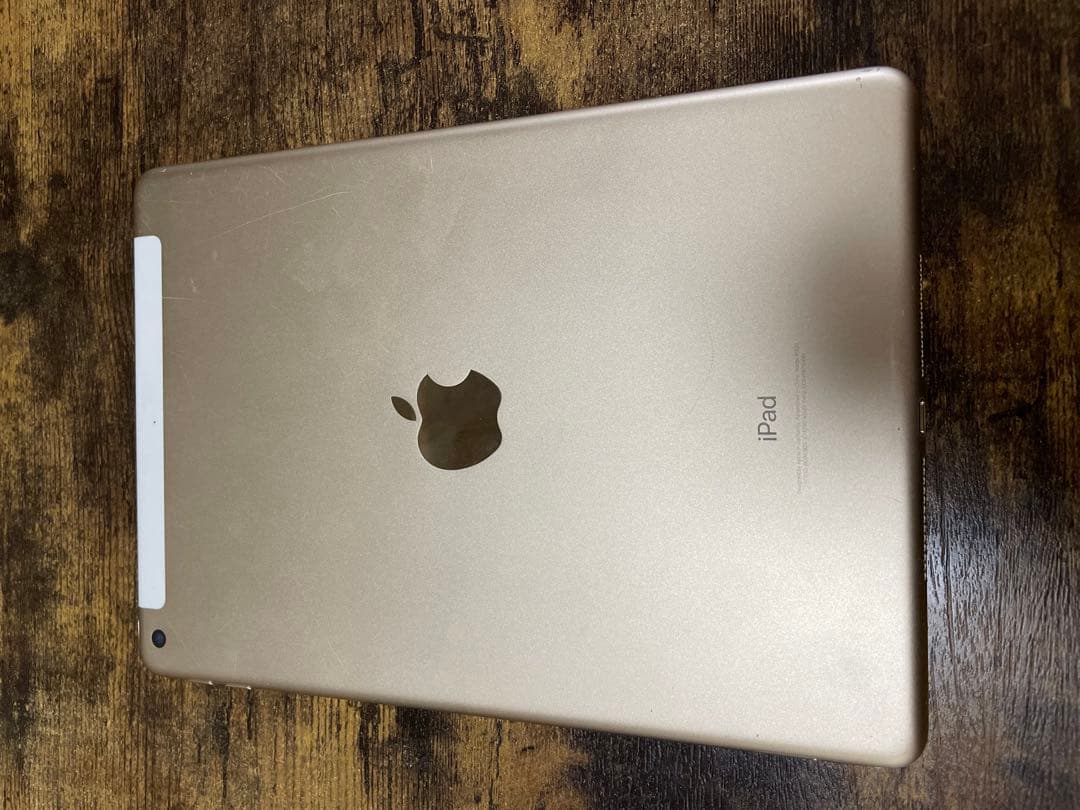 iPad 第5世代 32GB ゴールド