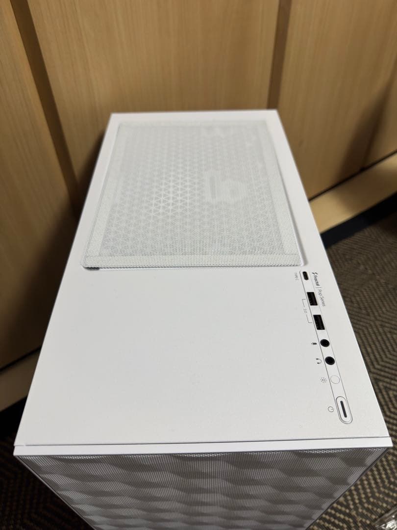 Pop Mini Air RGB TG ホワイト 純正USB-Cケーブル付き