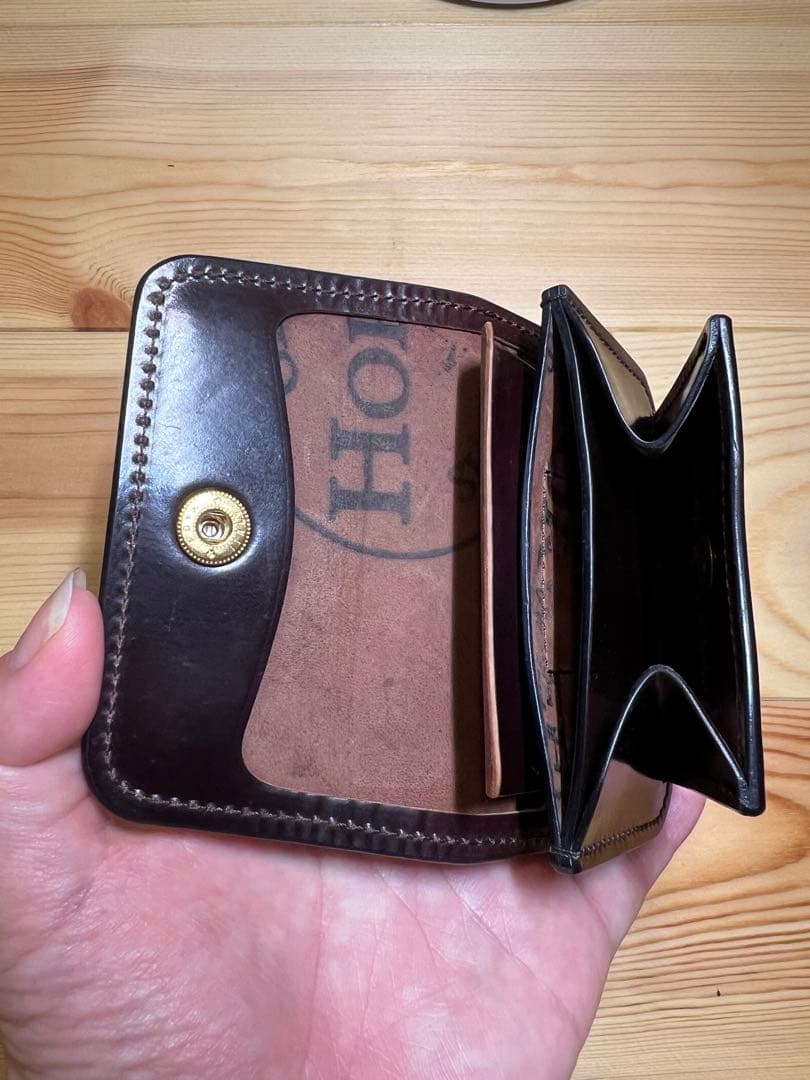 ロブスタレザー #8 バーガンディ ケース