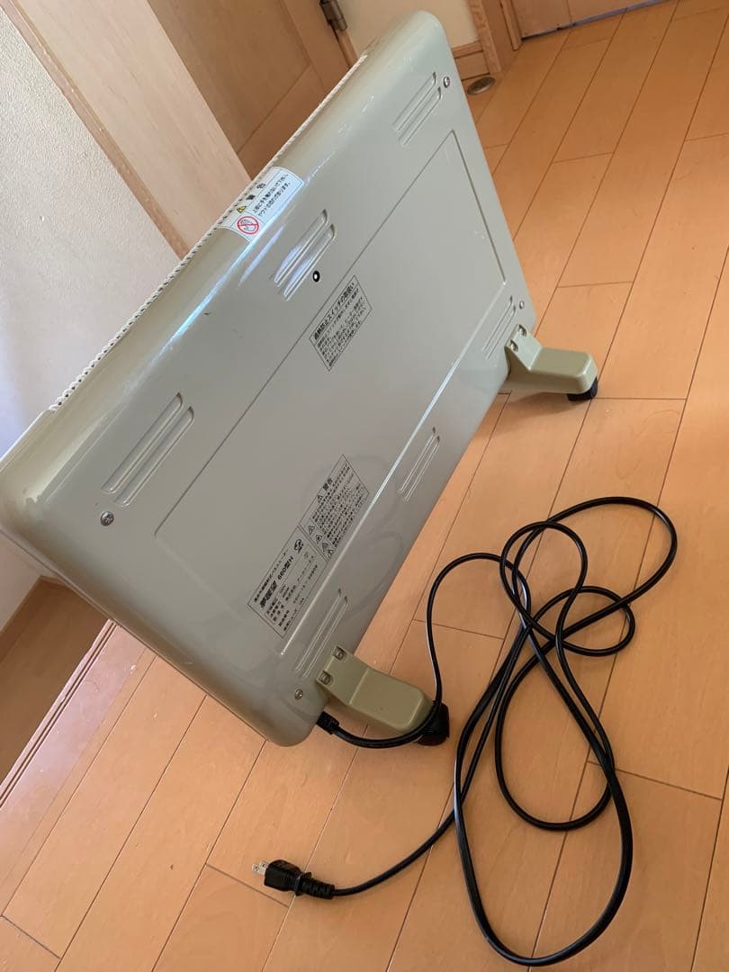 [値下げ後]ポカポカ遠赤外線暖房器　夢暖望 660型H 【日向ぼっこの心地良さ】