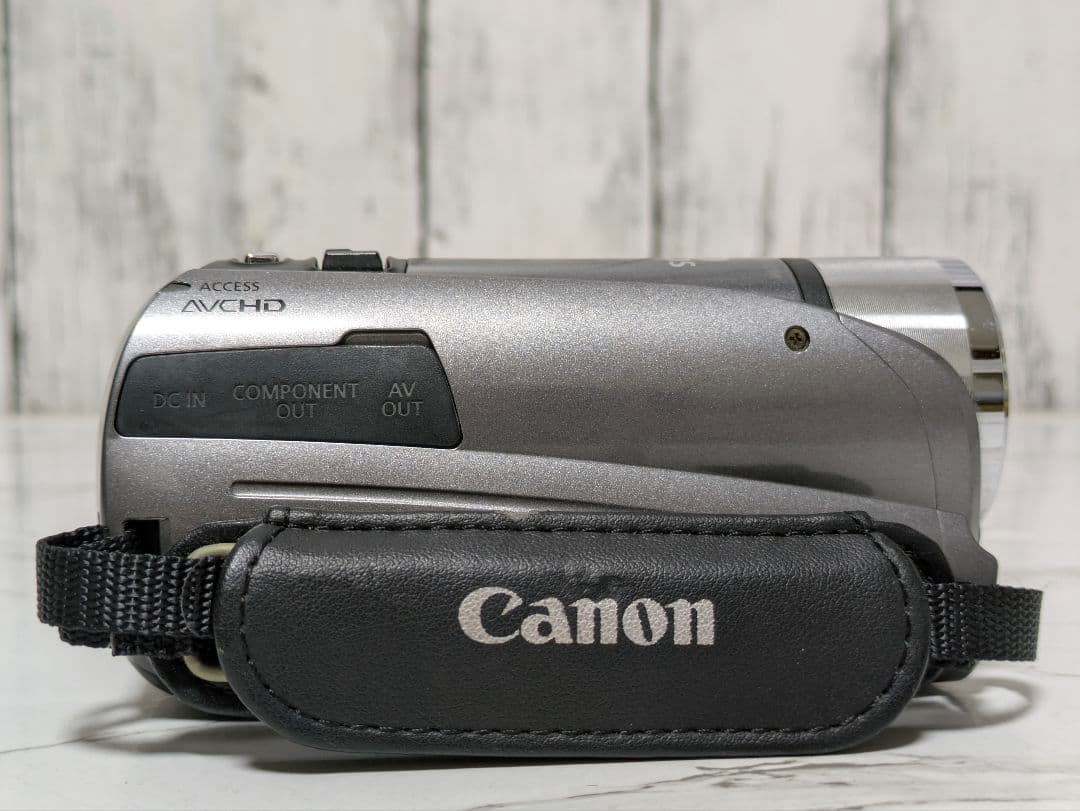 Canon　iVIS HF R21