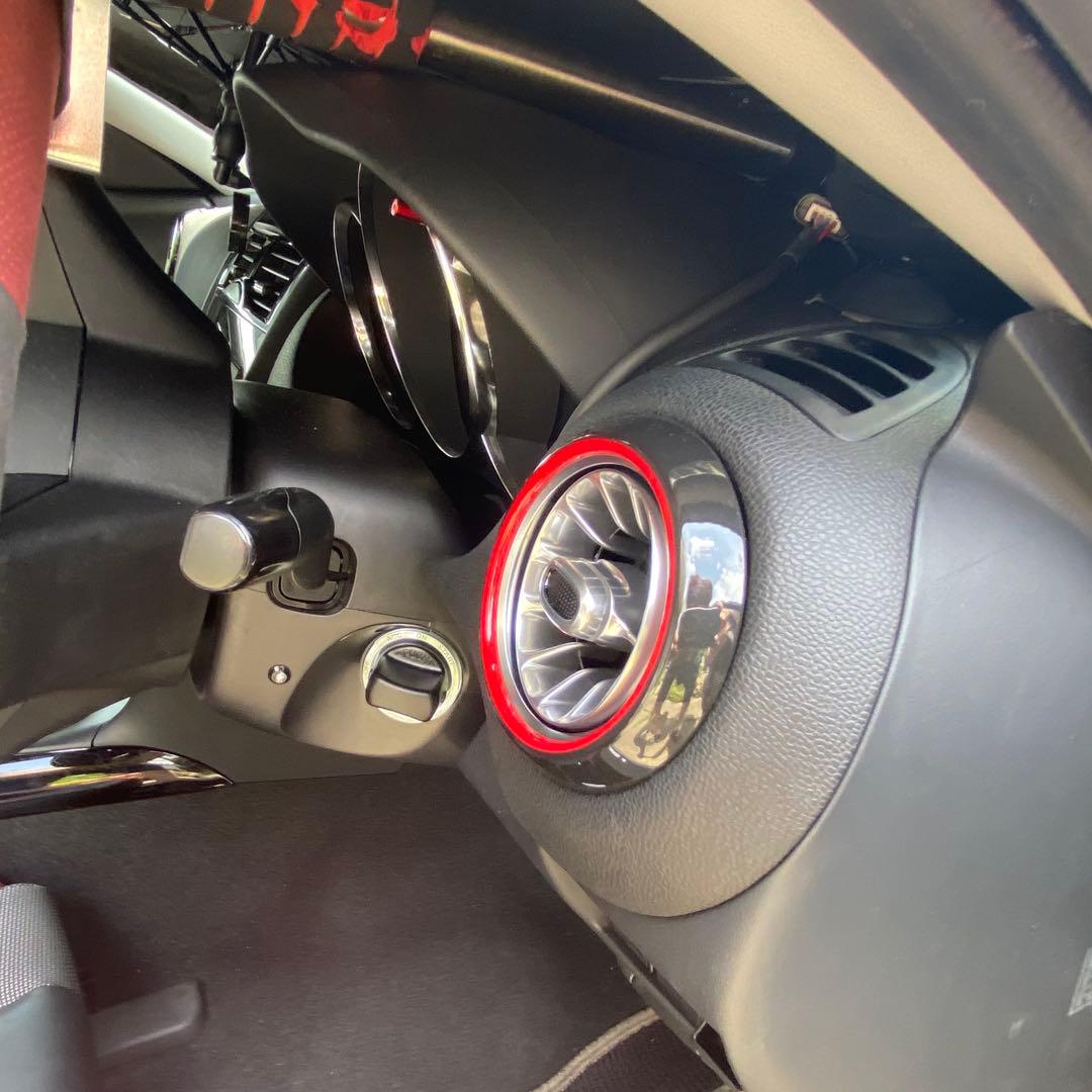 マツダRX-8用　メルセデス・ベンツW247 Bクラス流用　エアコンベント