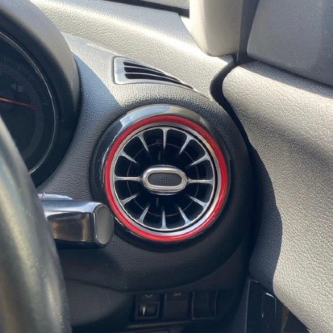 マツダRX-8用　メルセデス・ベンツW247 Bクラス流用　エアコンベント