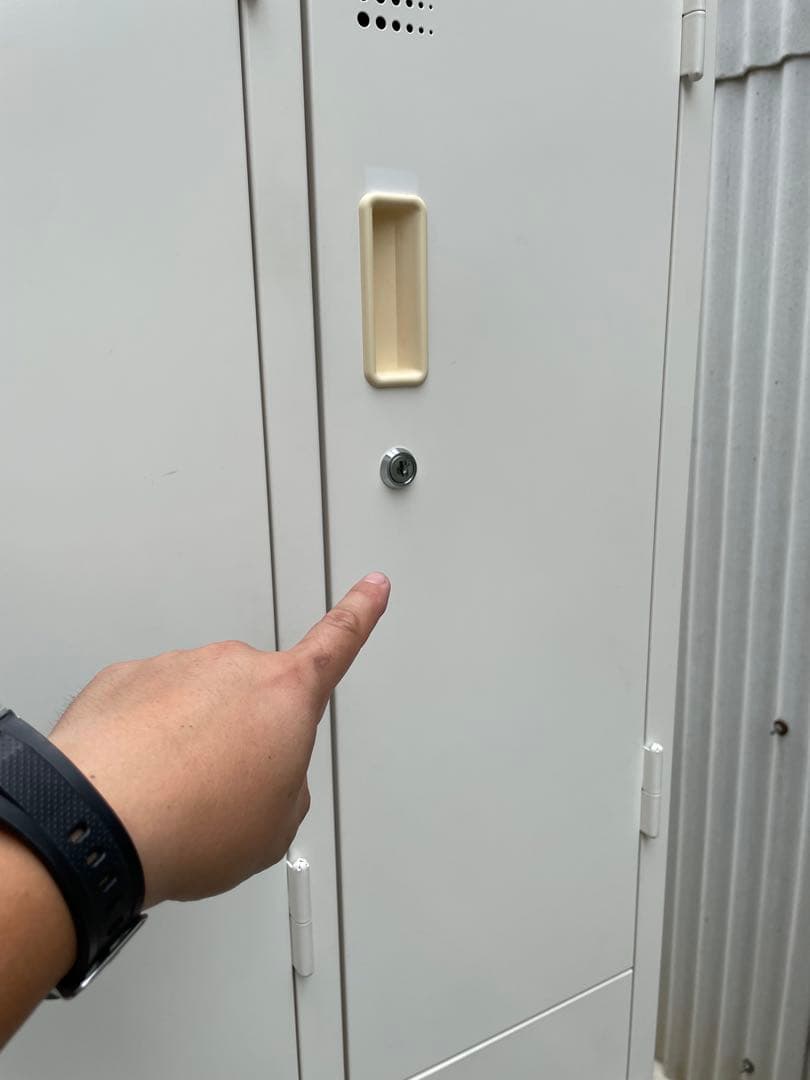 近隣配達可能　スチール製　6人用ロッカー　オフィス家具