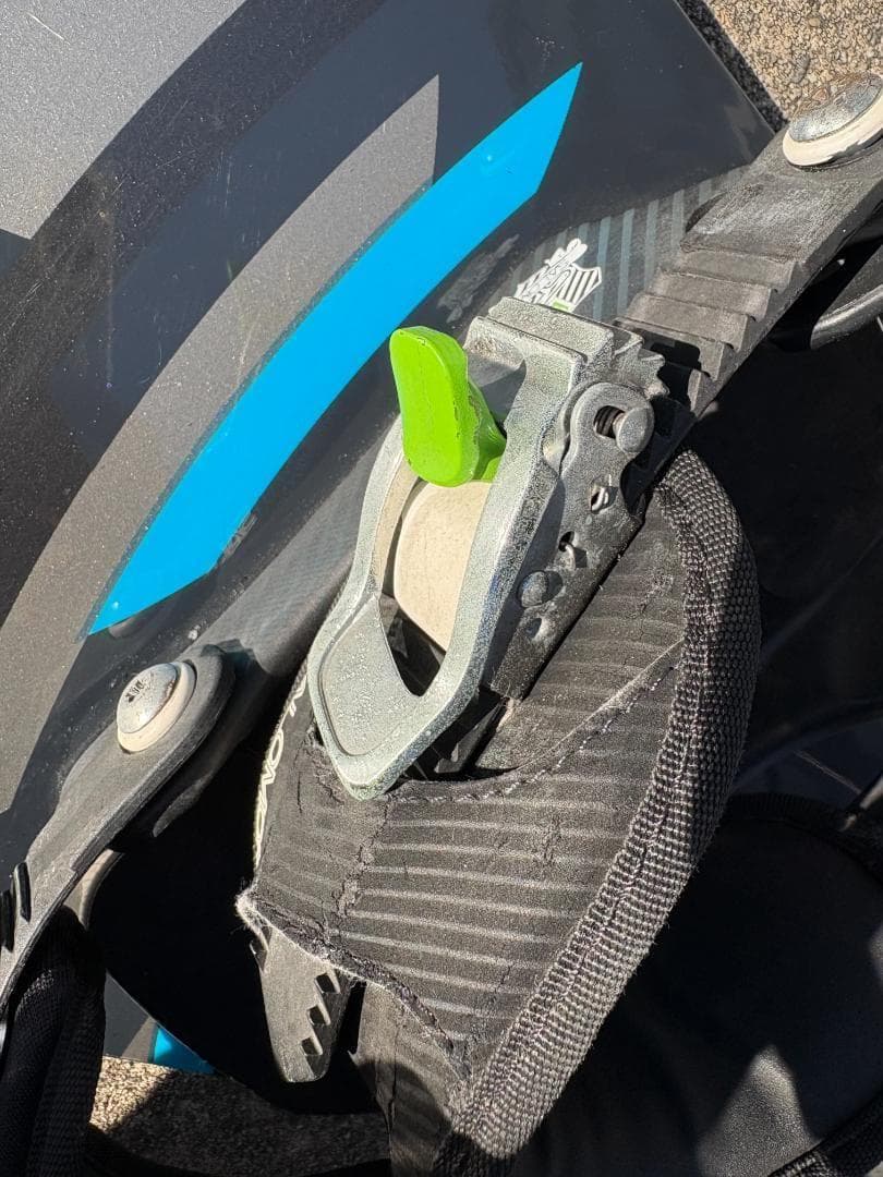 R　BURTON CLASH 151+ Salomon ビンディング