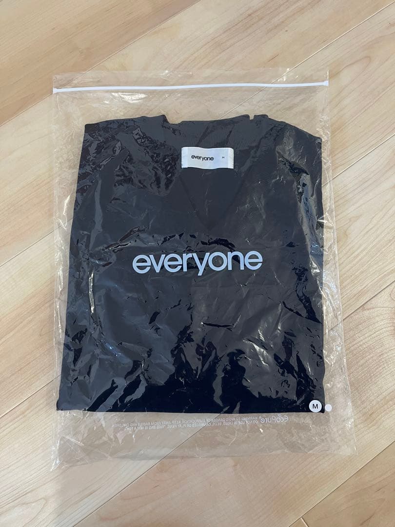 b*5様 everyone high gauge Vneck knit NAVY