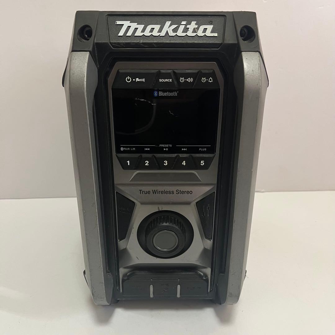 マキタ 充電式ラジオ(トリプルスピーカー+マルチアンプ) MR005G