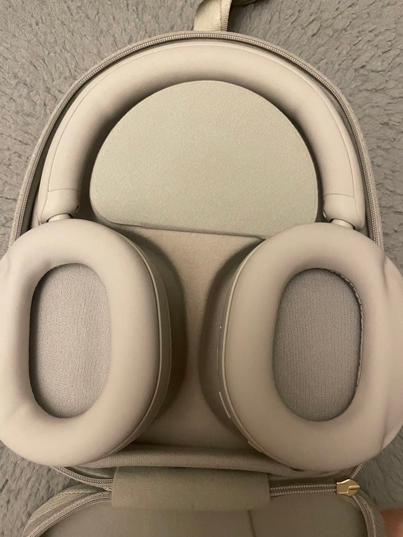 SONY ワイヤレスヘッドセット　WH-1000XM5