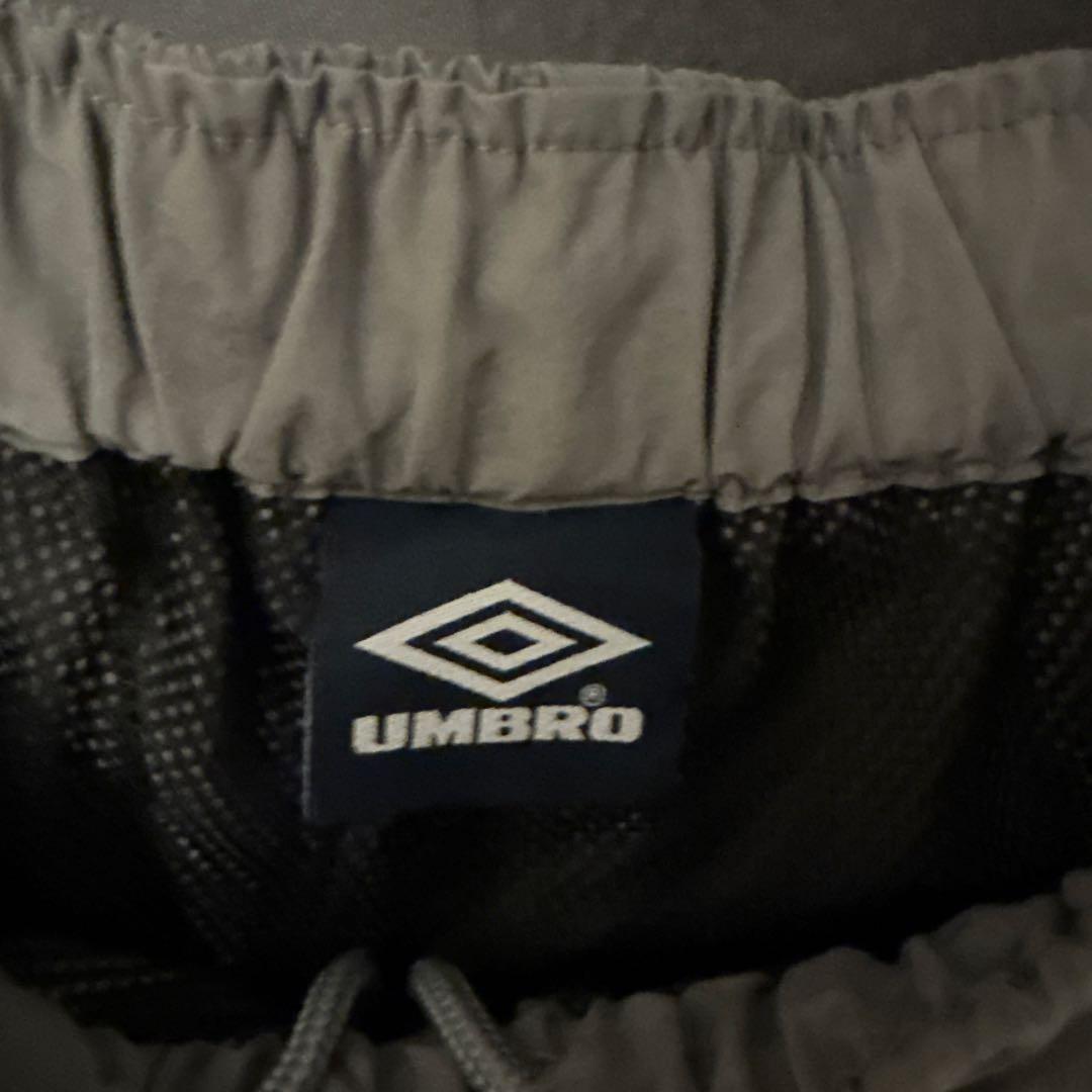 UMBRO ハーフジップ ナイロン製　パーカー　セットアップ