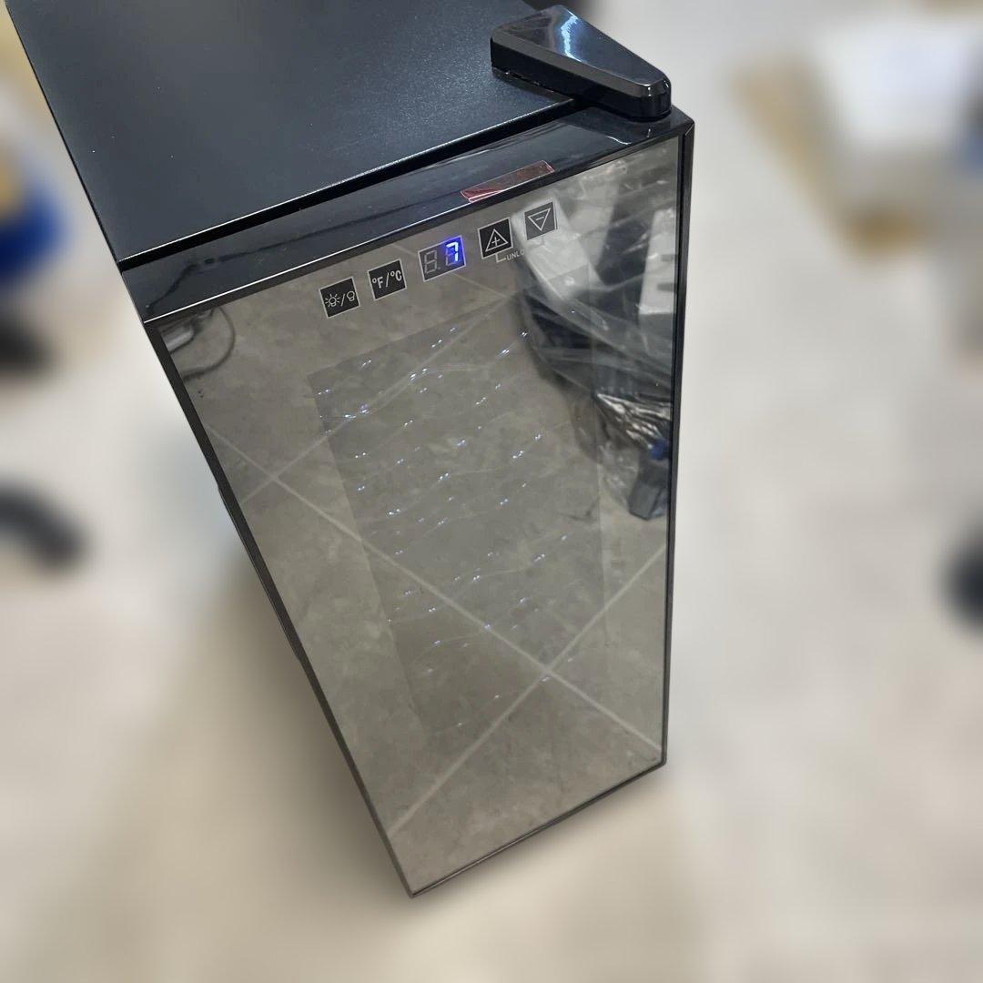 ワインセラー ガラスドア デジタル表示