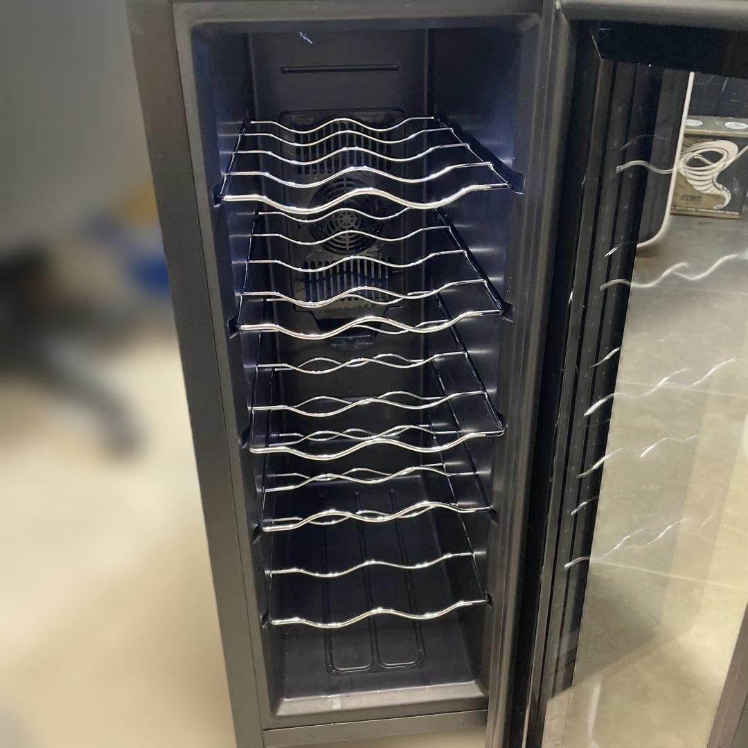 ワインセラー ガラスドア デジタル表示