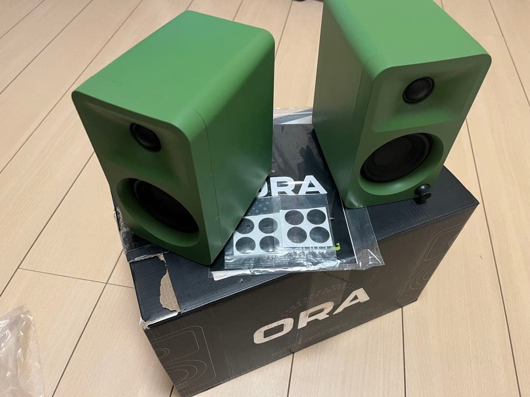 kanto ORA グリーンスピーカー