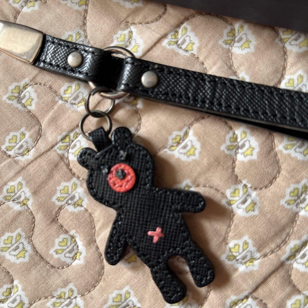 PRADA クマチャーム