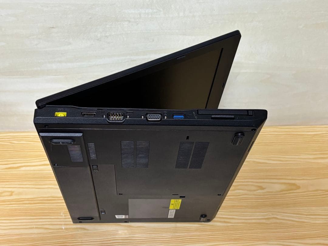 訳アリ特価PC VKT16X-2 i5-8250U 4GB SSD120GB