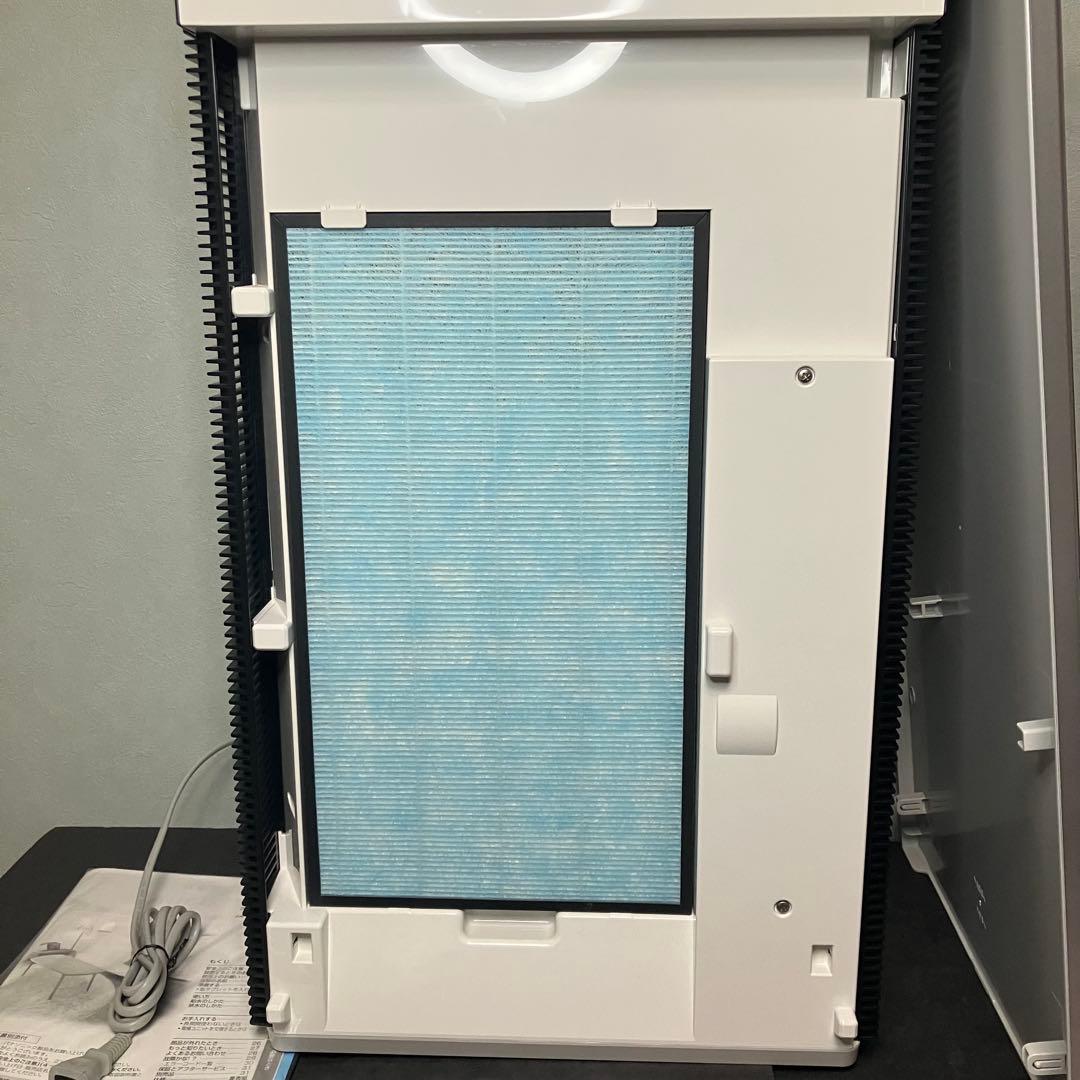 美品　パナソニック　ジアイーノ　次亜塩素酸 空間除菌脱臭機　F-MV5400