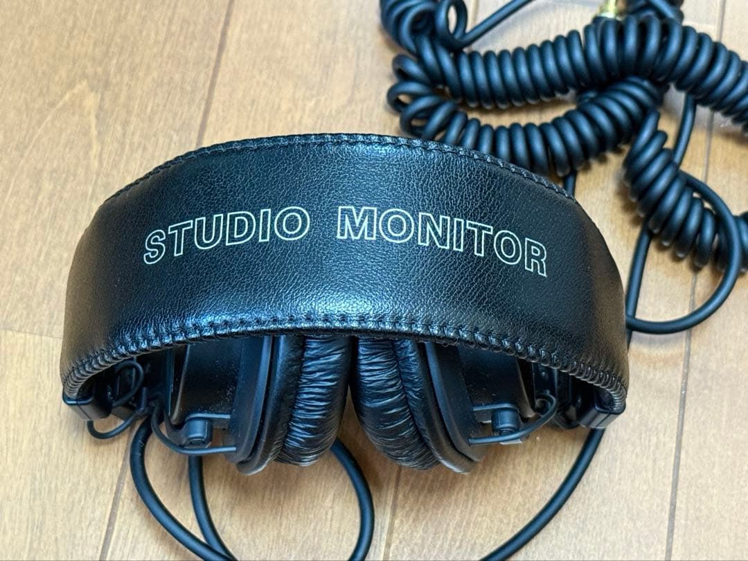 る*な様 美品 SONY MDR-7506 スタジオモニターヘッドフォン