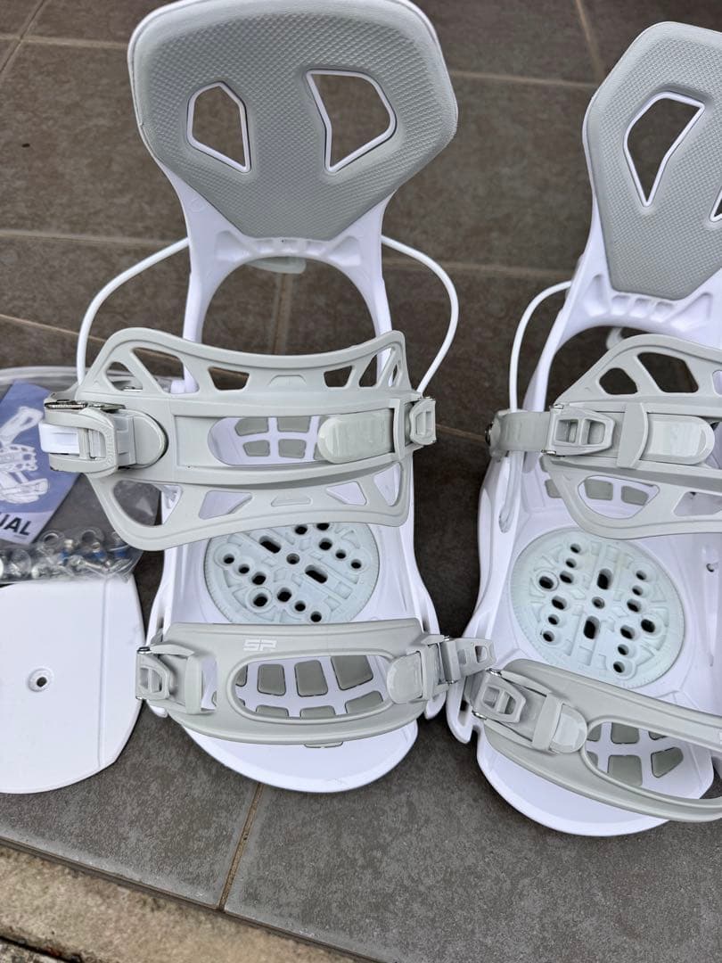 SPホワイト スノーボード ビンディングBASE