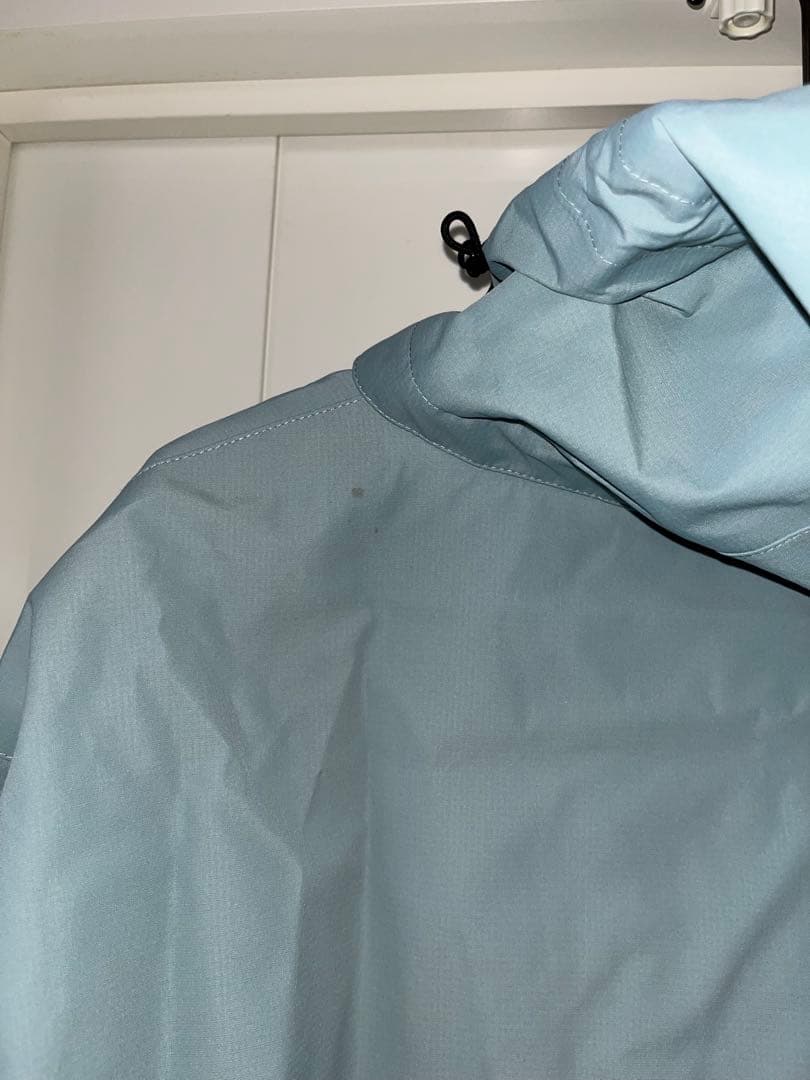 【限定値下げ】NOMADIK スノーボードウェア上下セット　Lサイズ