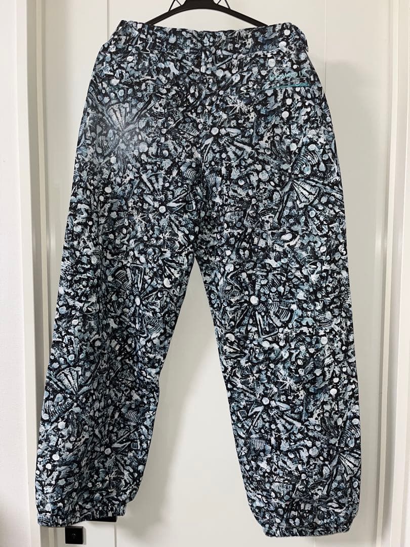 【限定値下げ】NOMADIK スノーボードウェア上下セット　Lサイズ