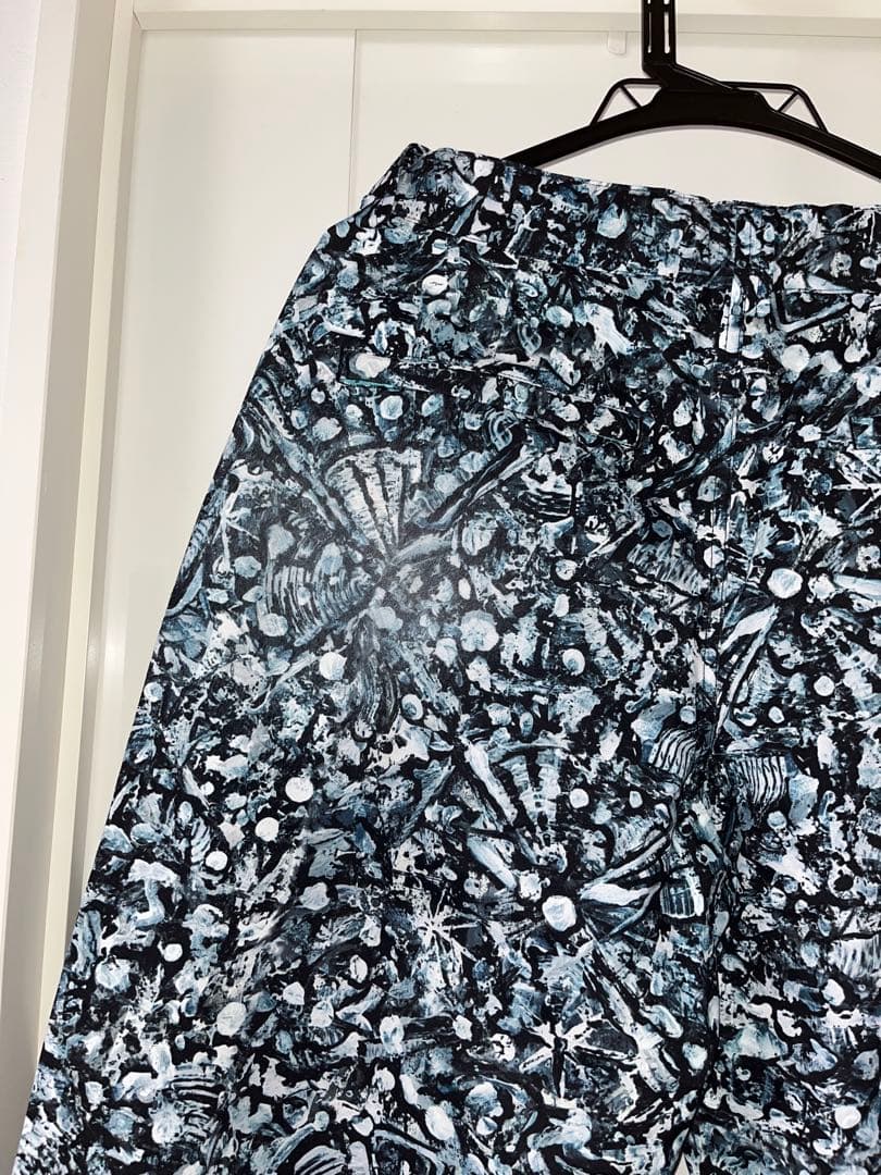 【限定値下げ】NOMADIK スノーボードウェア上下セット　Lサイズ