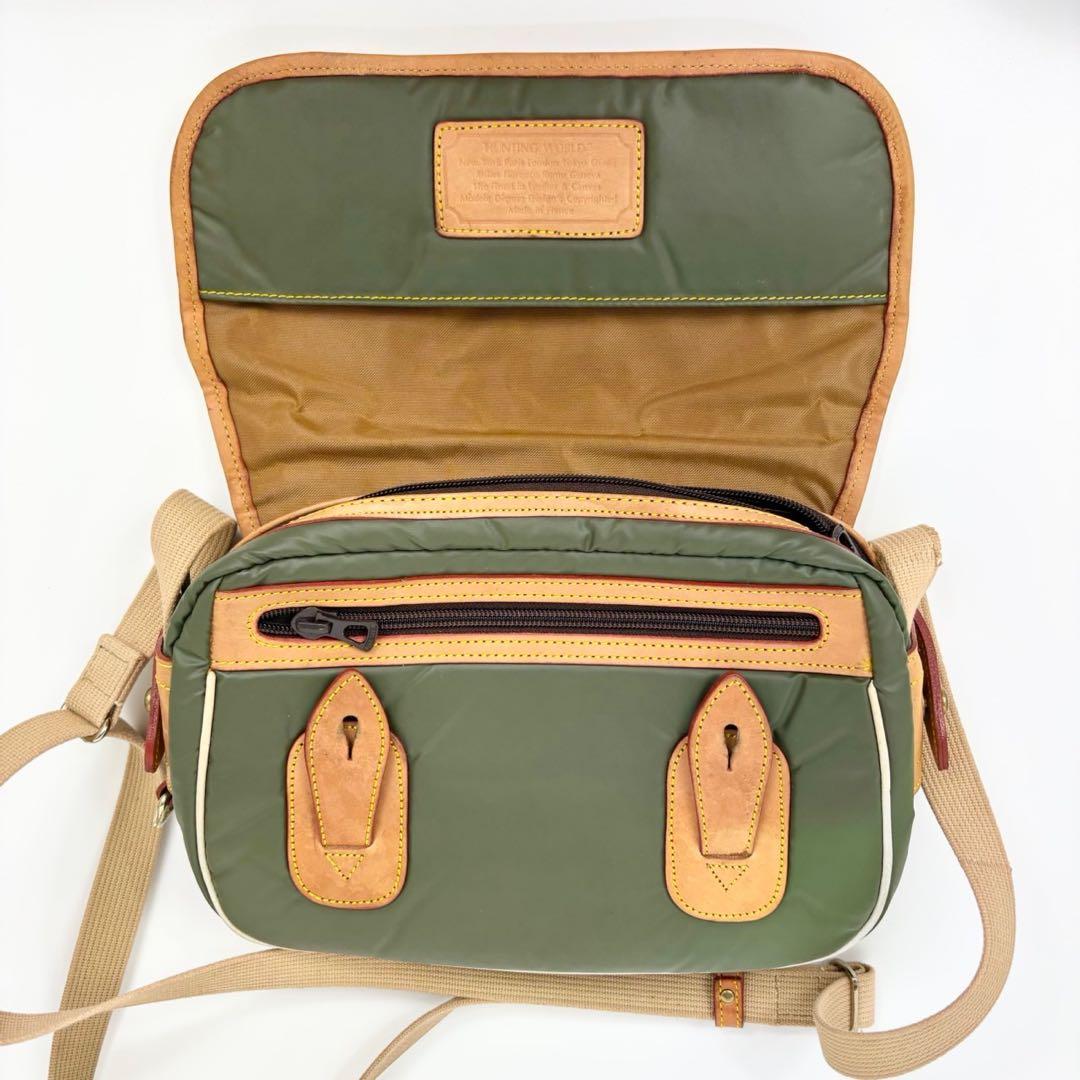 ハンティングワールドメッセンジャーバッグ バチュークロス カーキー フラップ