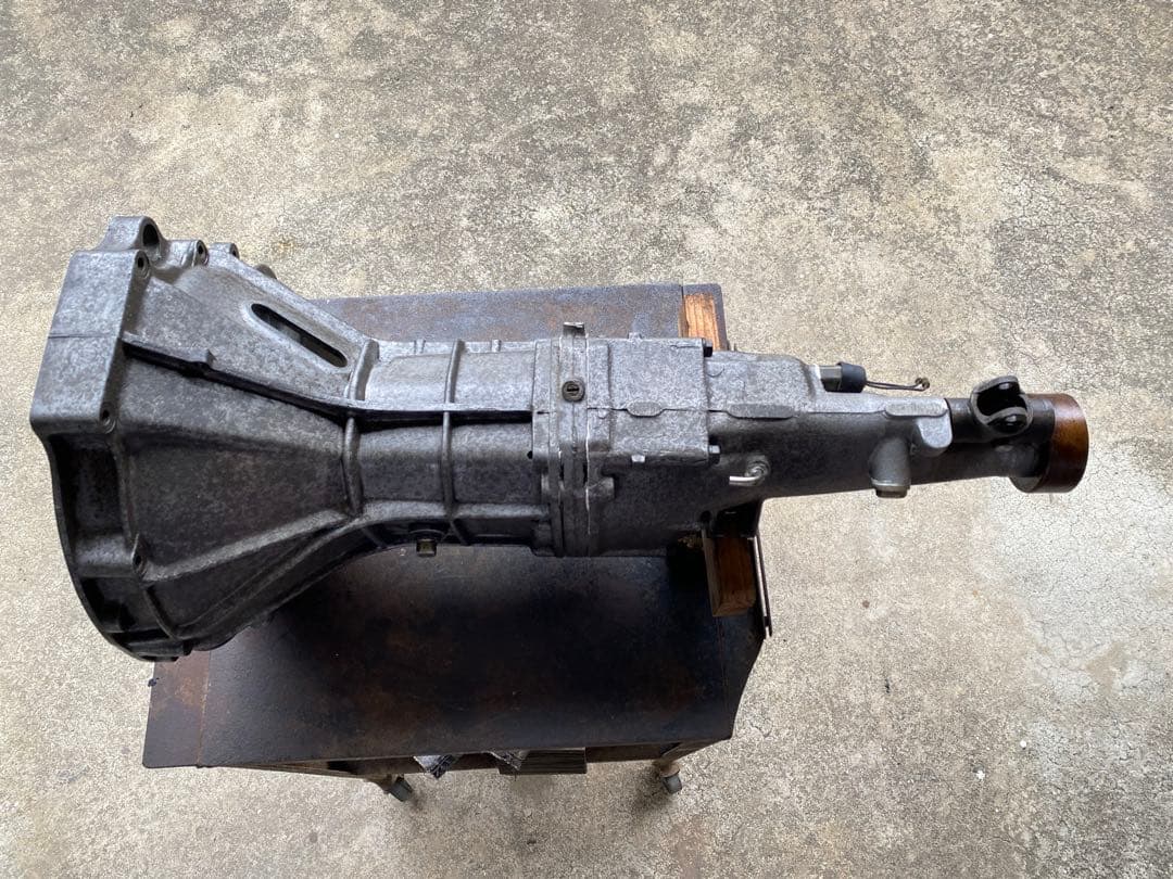 「日産サニー　A型エンジン用ミッション　ローバック５速」 脱着時　作動正常