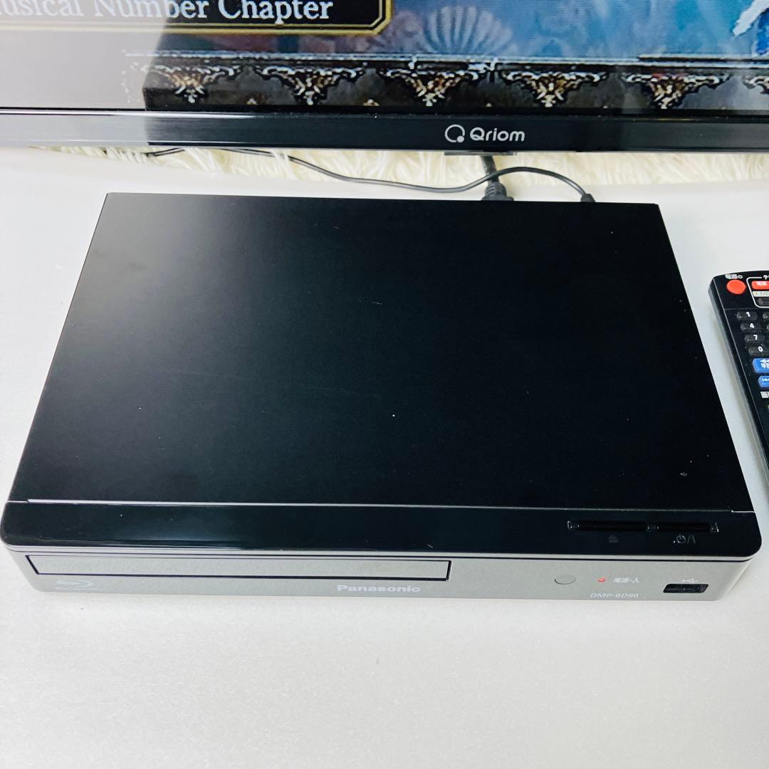 山善ハイビジョン液晶テレビ 32型　Panasonic ブルーレイプレーヤー