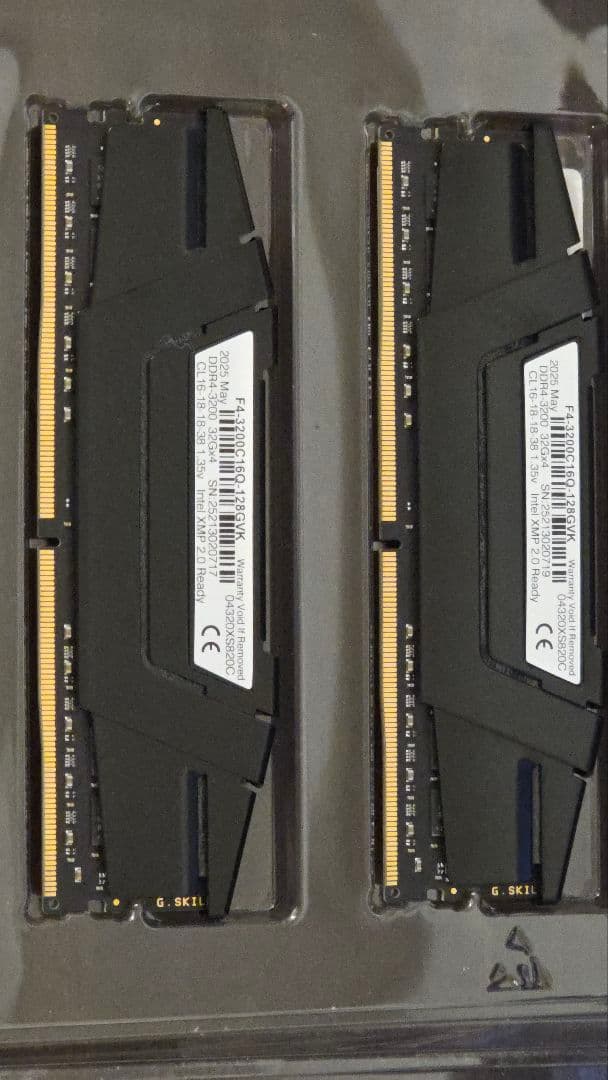 メモリ DDR4-3200 128GB (32GBx4) Ripjaws V