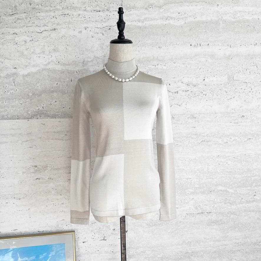 美品★HERMES★艶シルク★モダンアート★グレージュ★ニット