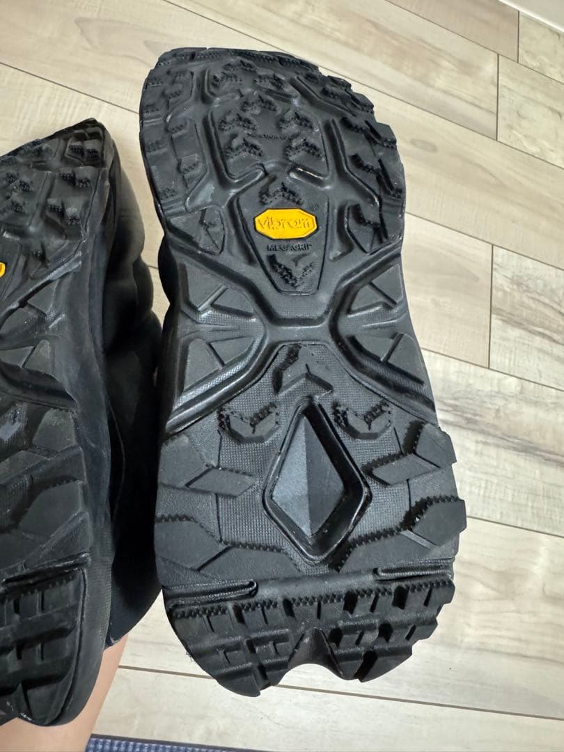 HOKA スノーシューズ　27.0