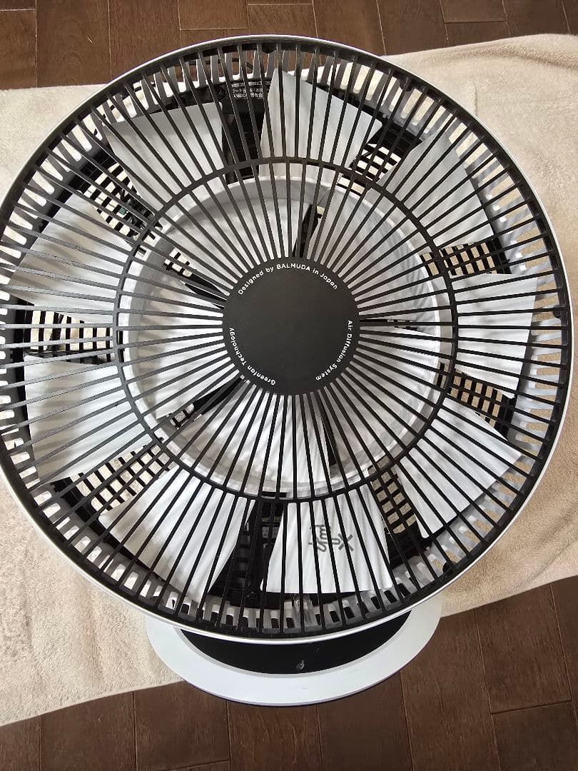 バルミューダ グリーンファン　DCモーター　サーキュレータ