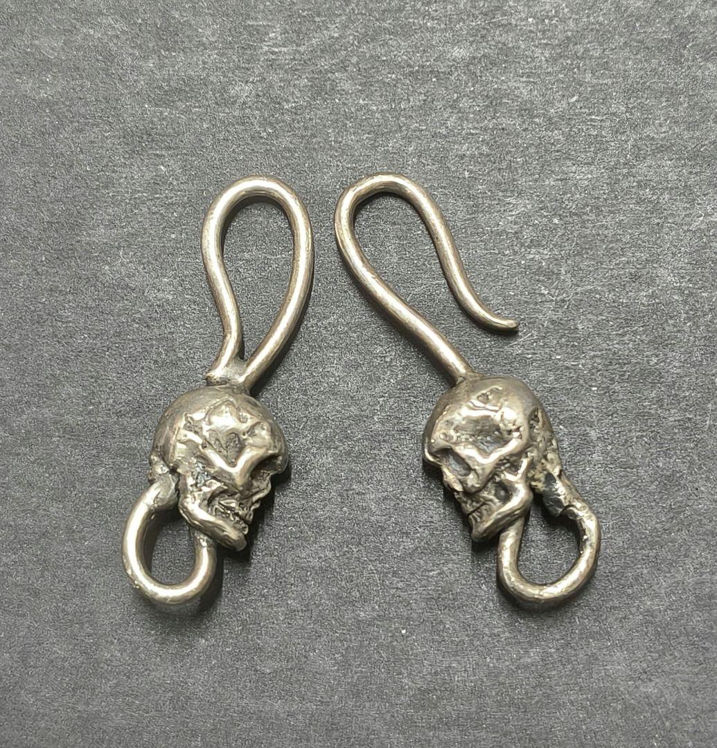 ち*助様 galcia シルバー スカル フック