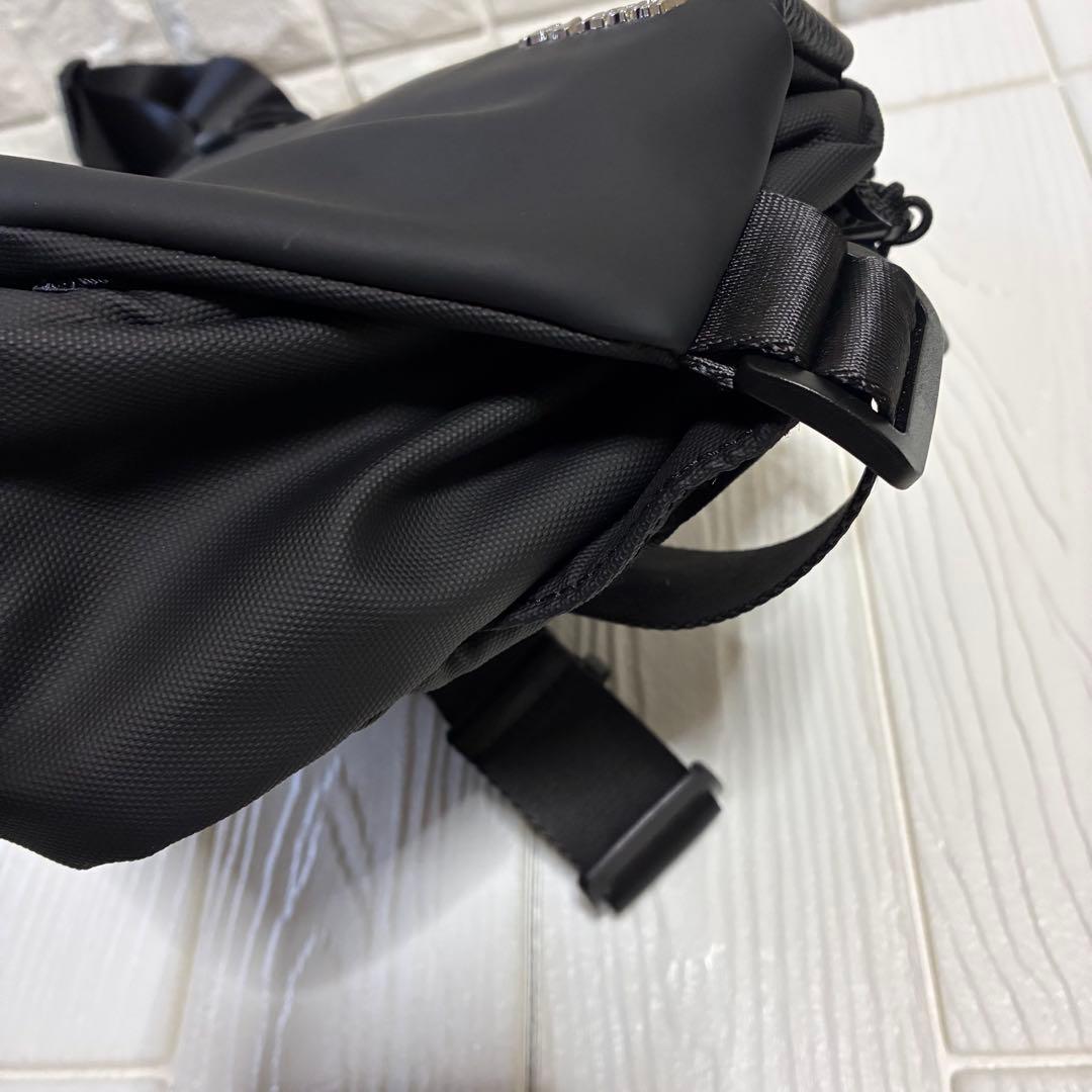 DEAL DESIGN ループタイ　ボディバッグ　セット　ゆうも