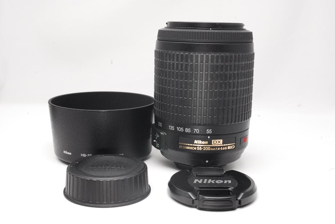 Wレンズキット Nikon D5600 美品 一眼レフ バック付 初心者おすすめ