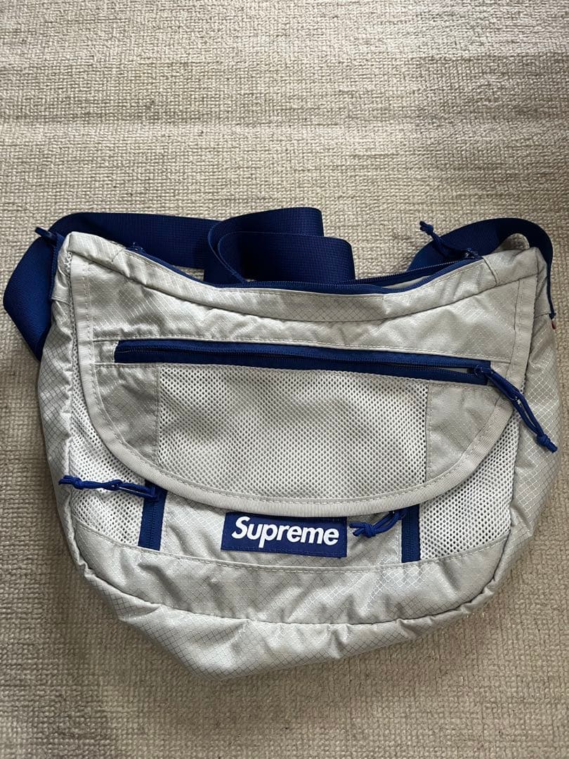 Supreme メッセンジャーバッグ グレー