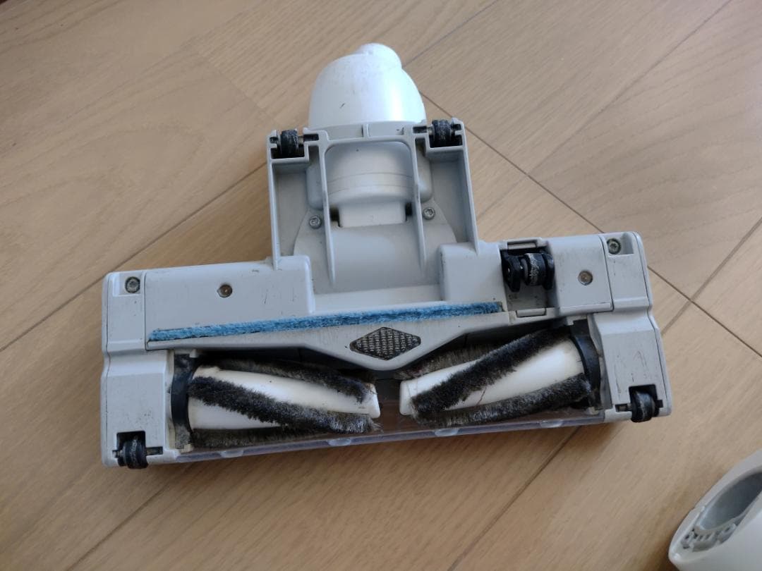 パナソニック★掃除機★MC-NS10K★2022年製★バッテリーの状態良好★1