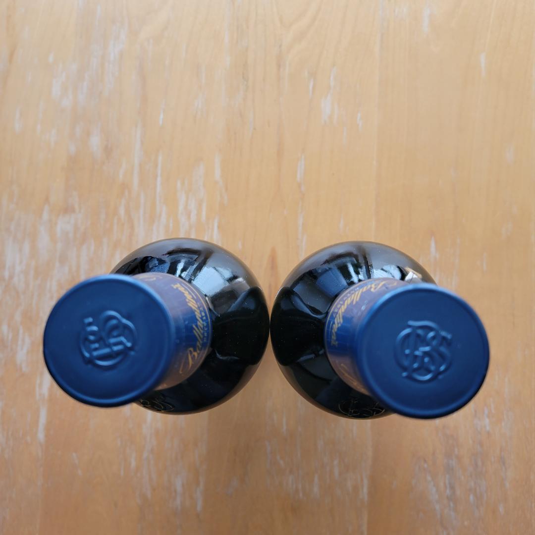 ゆ*や様 バランタイン 17年 40度700ml 2本