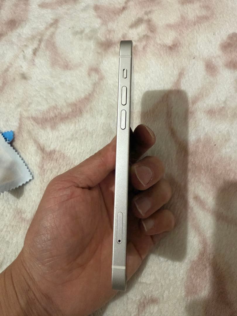 iPhone 12 128GB デュアルSIM Face ID不可／消音カメラ