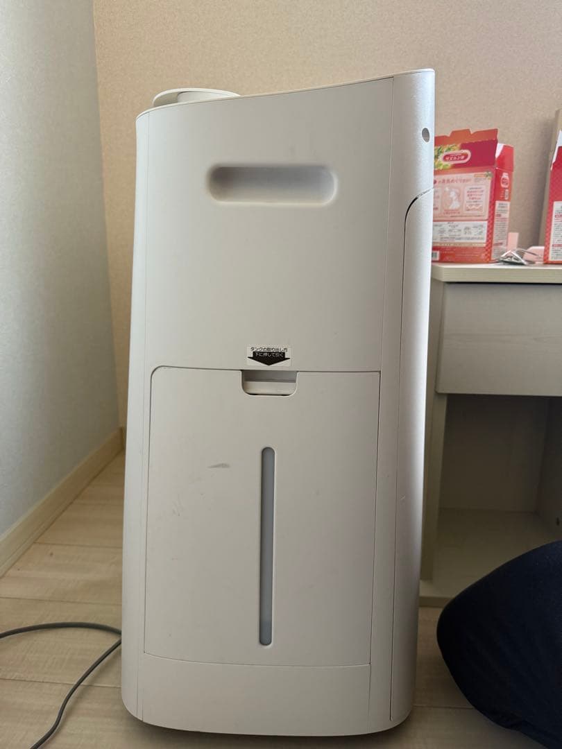 Sharp KI-LX75-W 空気清浄加湿機 プラズマクラスター25000