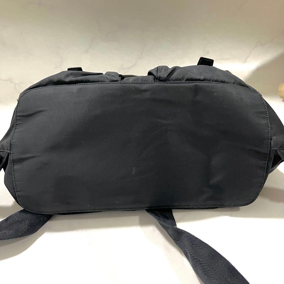 PRADA リュック バックパック 三角ロゴ 黒ブラック レザー ナイロン白タグ