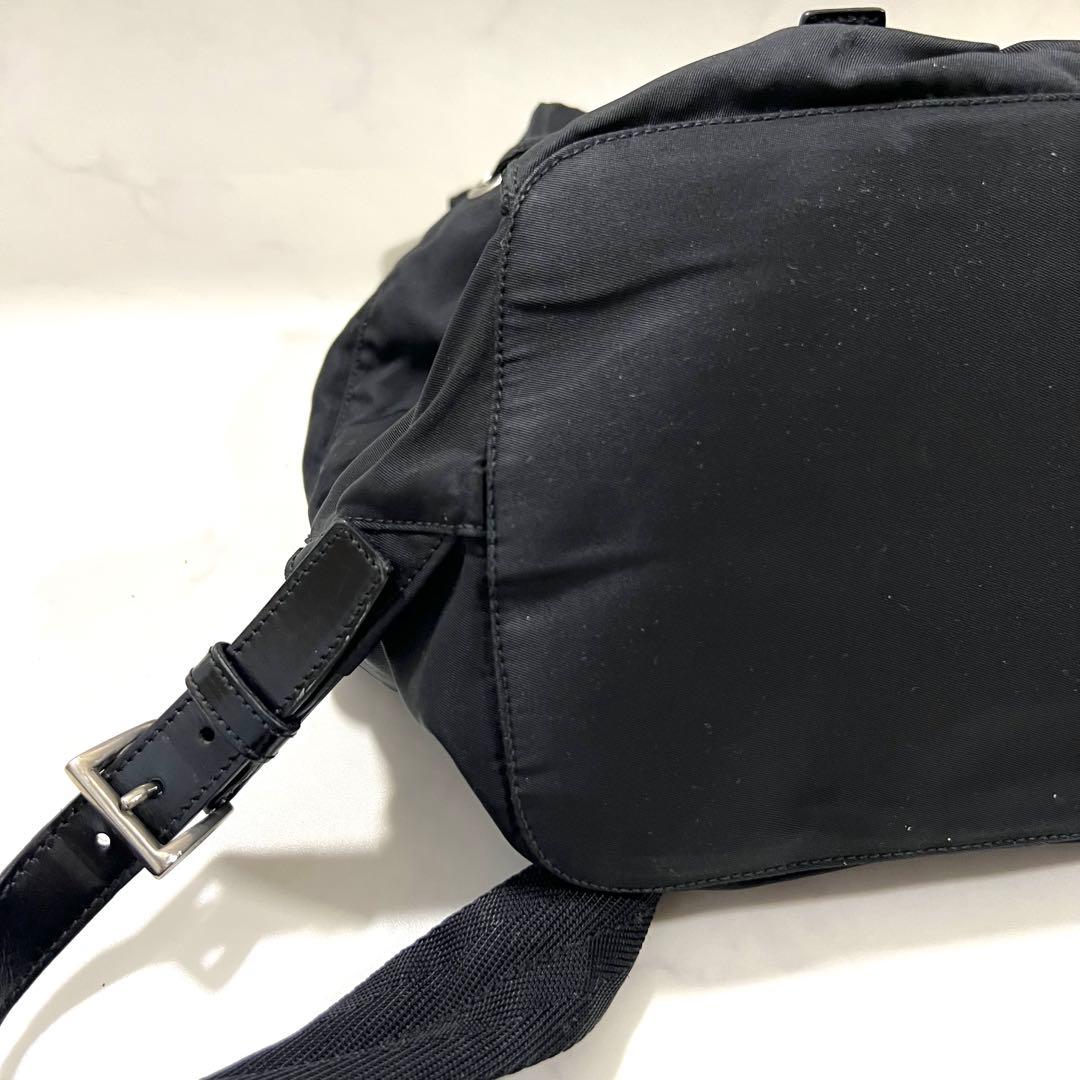 PRADA リュック バックパック 三角ロゴ 黒ブラック レザー ナイロン白タグ