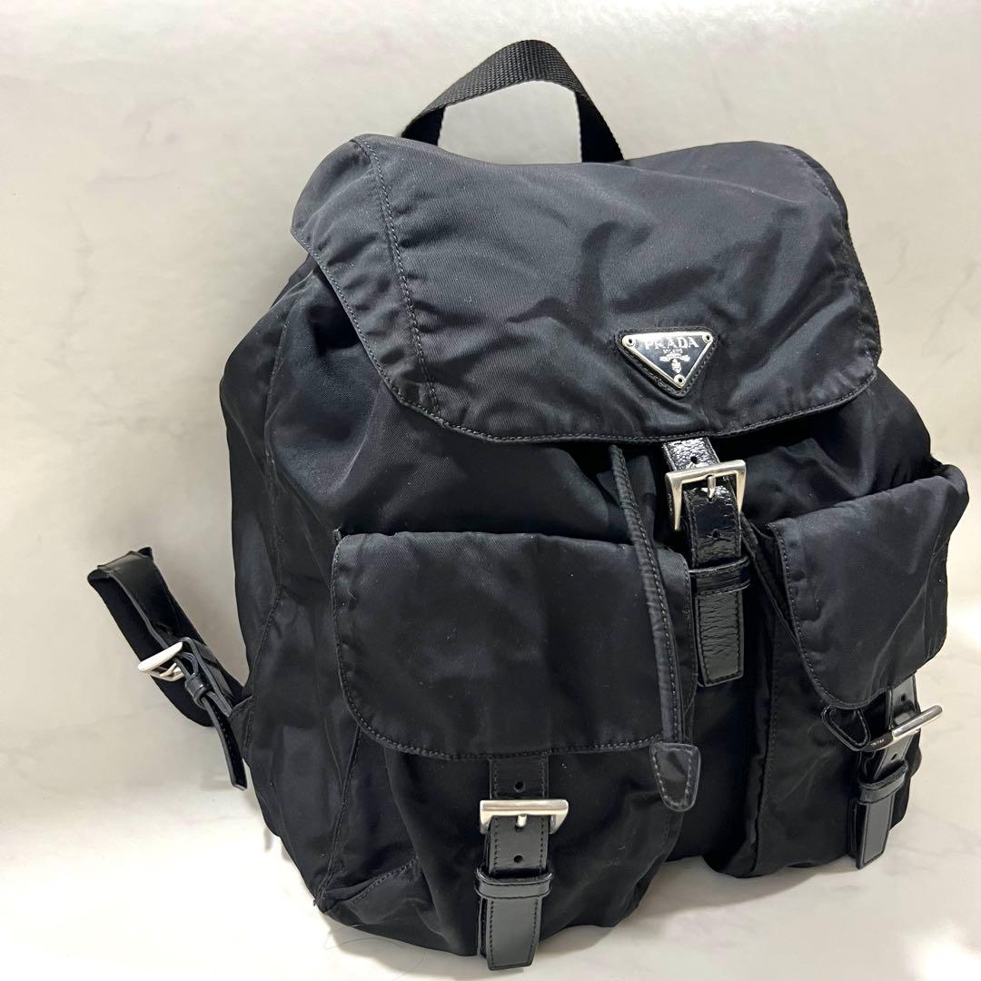 PRADA リュック バックパック 三角ロゴ 黒ブラック レザー ナイロン白タグ