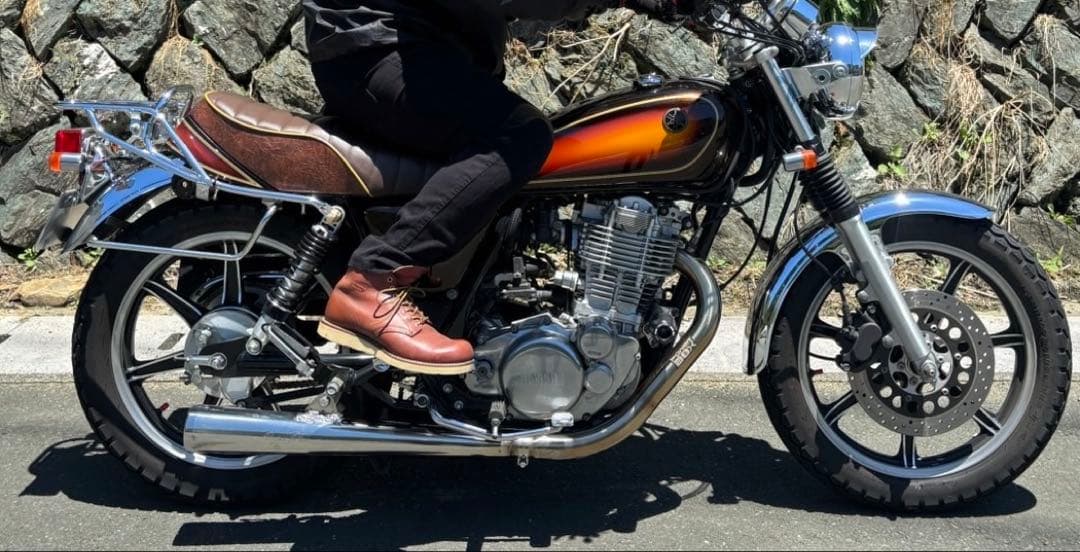 SR400 カスタムシート　てん