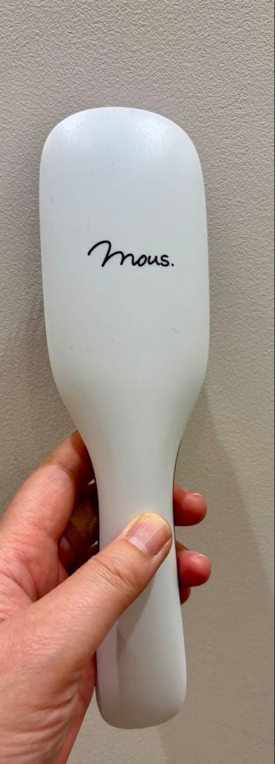 Mous. スカルプブラシ ホワイト